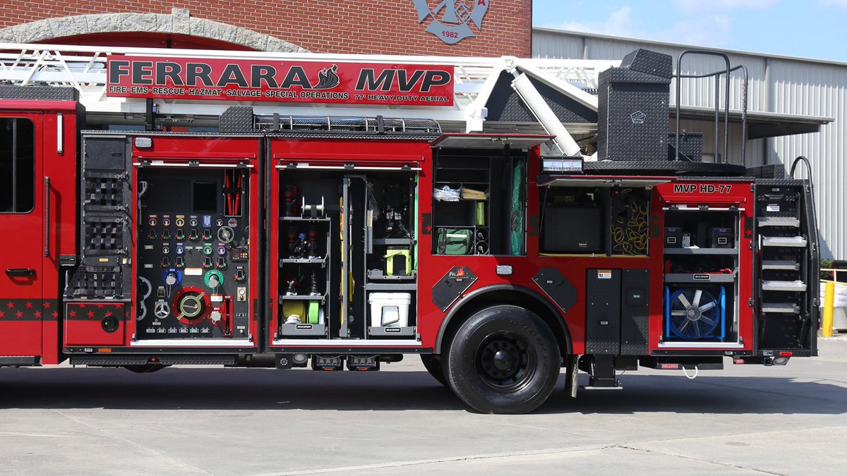 FerraraFire's tweet photo. Raise your response capability with this specially priced MVP Rescue Ladder on display @FirehouseExpo booth 1305A #FHExpo17 #REVStrong https://t.co/VycvQboRvE