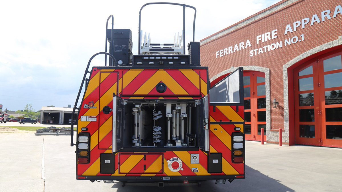 FerraraFire's tweet photo. Raise your response capability with this specially priced MVP Rescue Ladder on display @FirehouseExpo booth 1305A #FHExpo17 #REVStrong https://t.co/VycvQboRvE