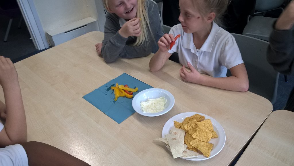 Windmill5K's tweet photo. Some South American food tasting today. It didn't last long due to eager greedy children. #musicfederation https://t.co/Y5Nh19vD8M