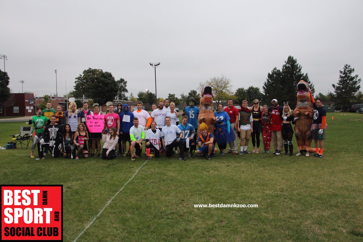 BestDamnKzoo's tweet photo. Nobody does it like Kalamazoo's BEST (and now BIGGEST ๐) Sport and Social Club!!!
#BDSSC #Kalamazoo #ThemeNight #Halloween #Football https://t.co/w5oPEmEQ8d