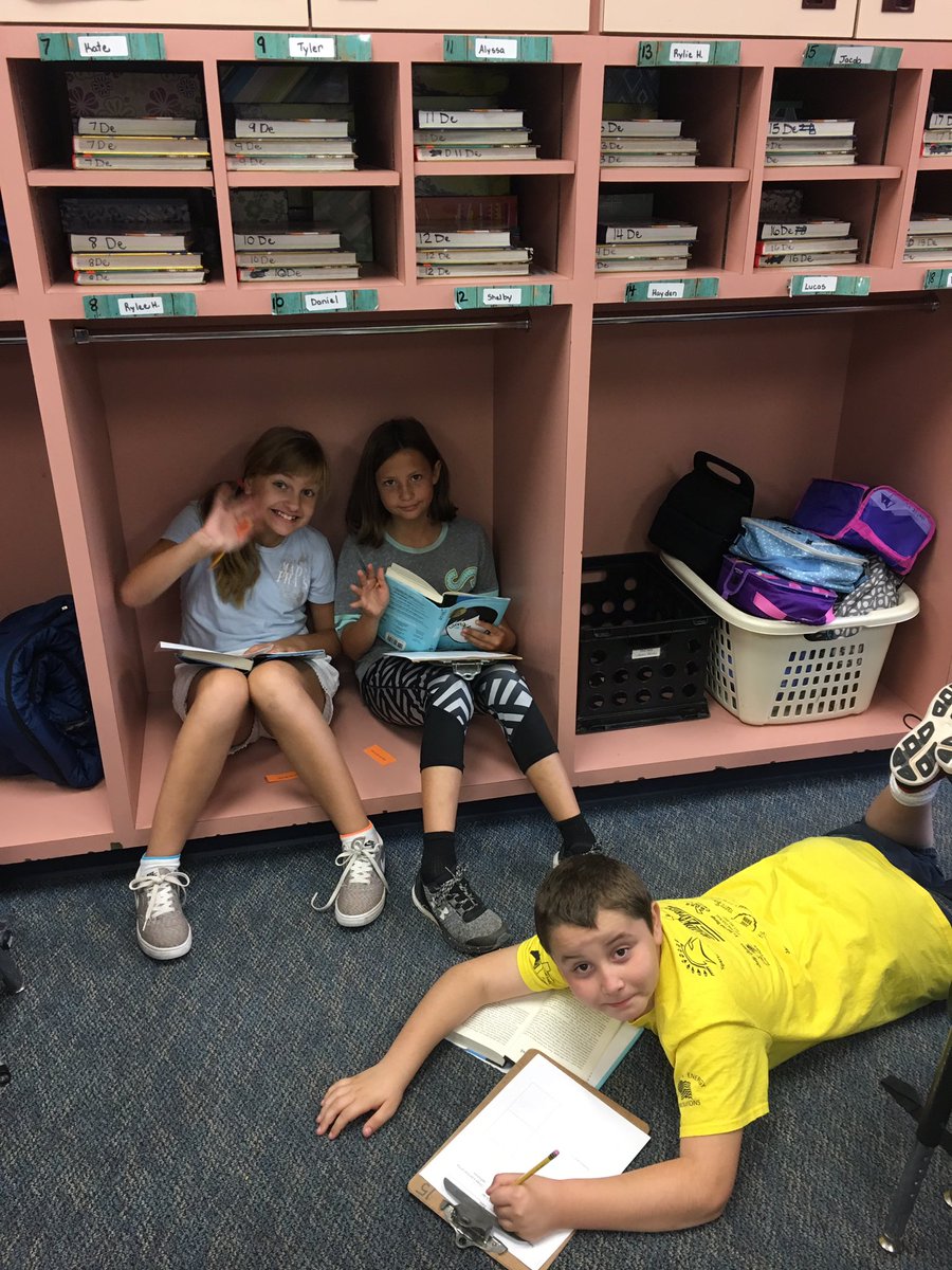 JdecorteDecorte's tweet photo. We are building positive relationships, inspiring learning, and creating a culture of respect with Wonder literature circles! https://t.co/QtSnuORyGd