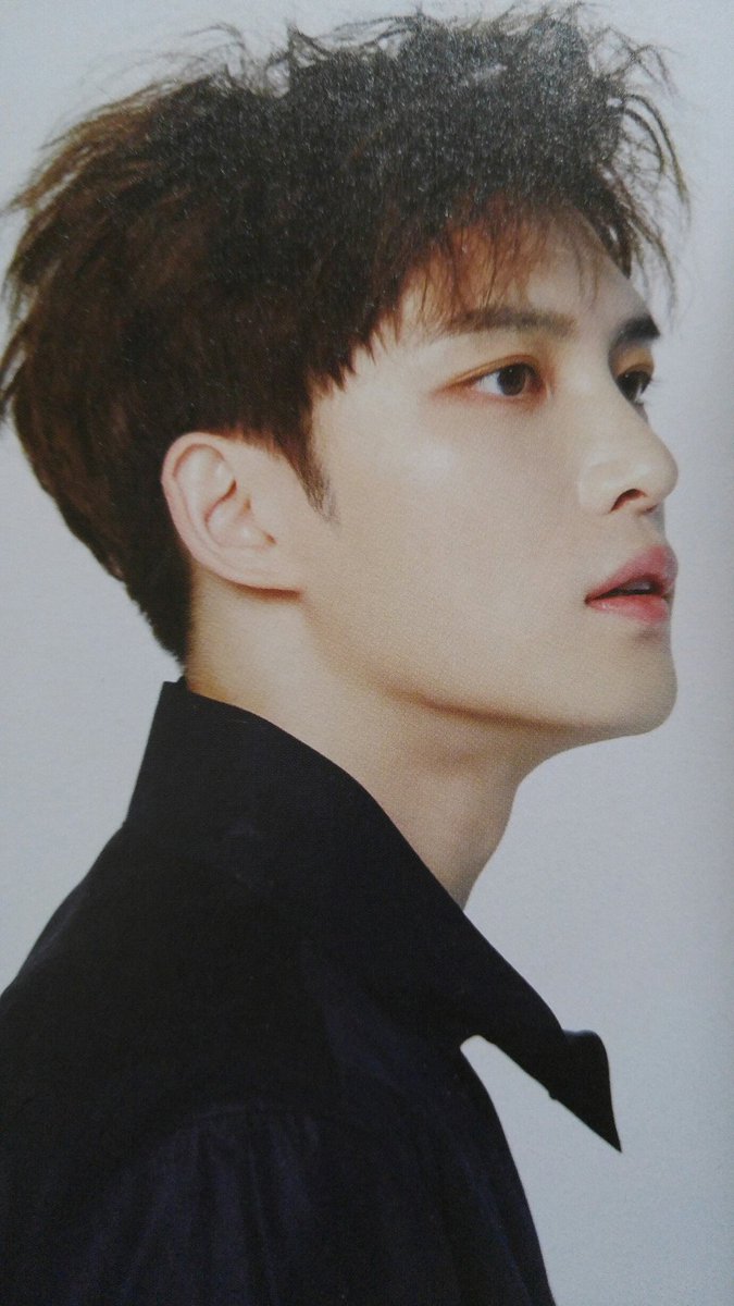 Miyuki ちなみに東方神起の元メンバーの 真ん中のキレイな人 の現在の美貌はこちらです Mステ 東方神起 ジェジュン