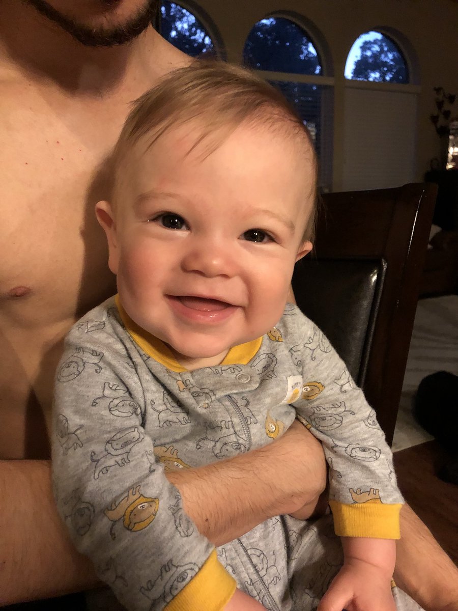 MiaHuss's tweet photo. My morning baby #mom can #picsbymom https://t.co/L6JiUWED1T