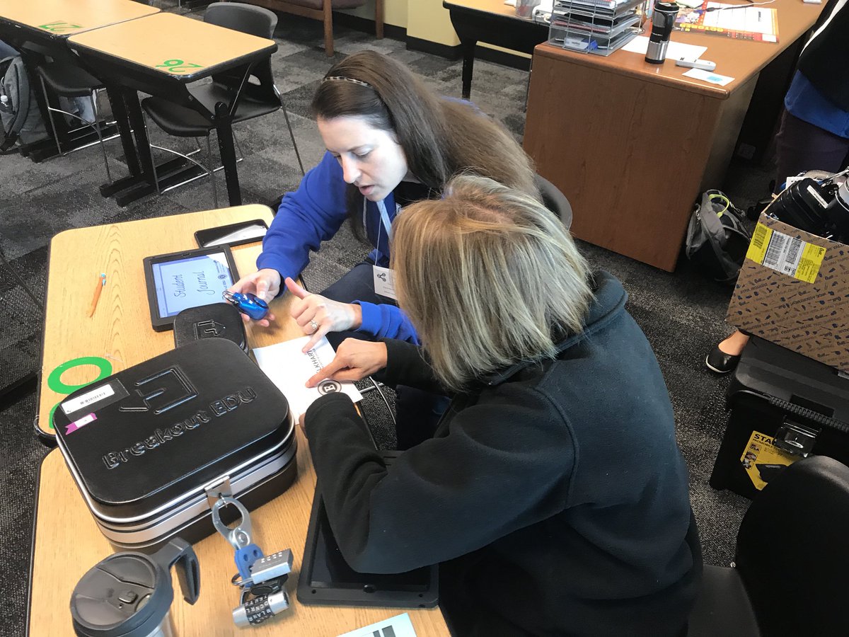 WesMolyneaux's tweet photo. #ICEIndiana attendees breaking out in order to access materials to build their own games! https://t.co/S3CLnkankI