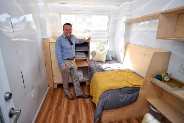 PLANE—SITE tweet media