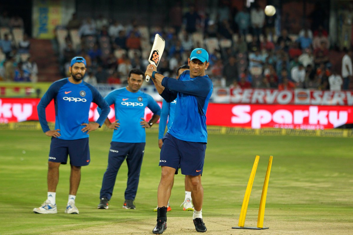BCCI's tweet photo. And @msdhoni joins the party #INDvAUS https://t.co/slN7dJqIdr