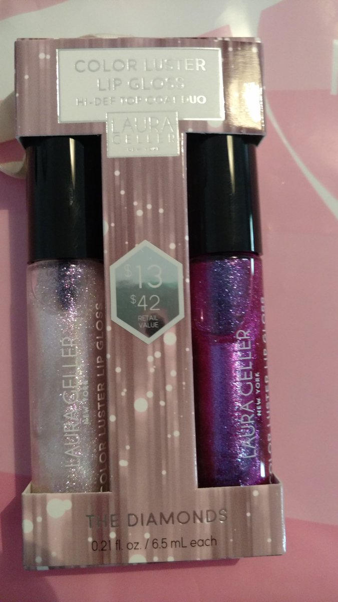 LyndieStar's tweet photo. These @LauraGeller #hideftopcoatduo #liptoppers are so pretty! #hadtobuy #notsticky #WINWIN @ultabeauty https://t.co/IXYGN2Y2Ak