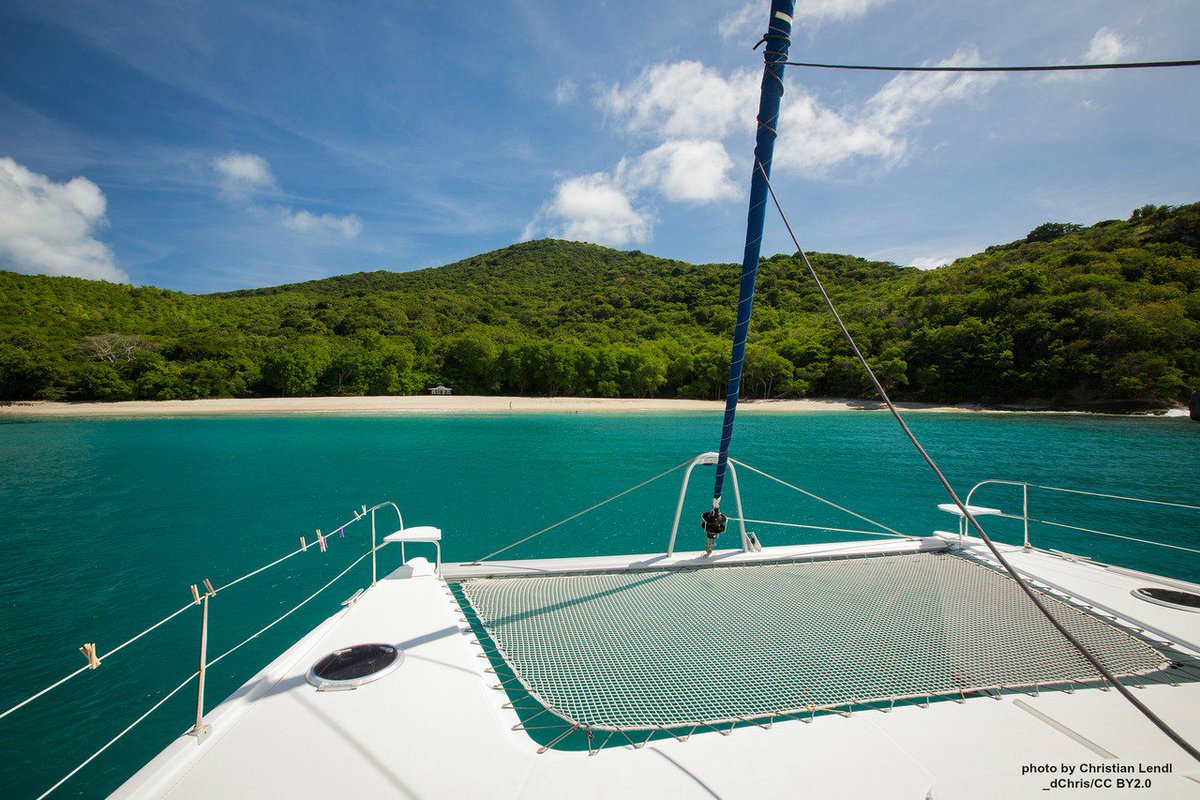 visailing's tweet photo. It's #Friday, Time for #NameThatBeach!
Who knows where we have dropped anchor today? https://t.co/L0cgnt6xeg
