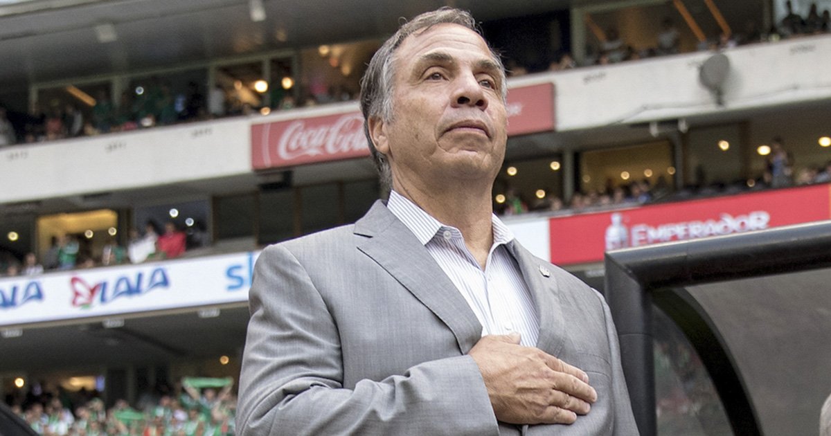 NEWS: Bruce Arena has resigned as #USMNT head coach » ussoc.cr/651b