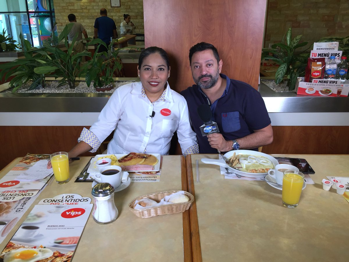 MarFM997's tweet photo. #platicandoconcarlos a través de https://t.co/5EjZZAs8IJ #ahoranospuedesver https://t.co/BVCNxiff7Q