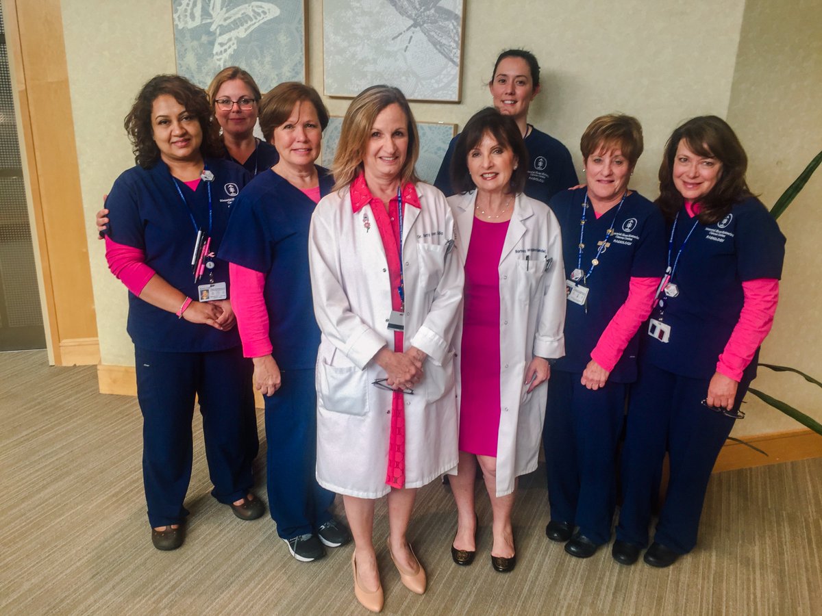 MSKBreastImage's tweet photo. Check out our Breast Imaging Team @sloan_kettering #CommackNY #MSKCommack #MSKSupportsPink https://t.co/FLOtiLXbc8