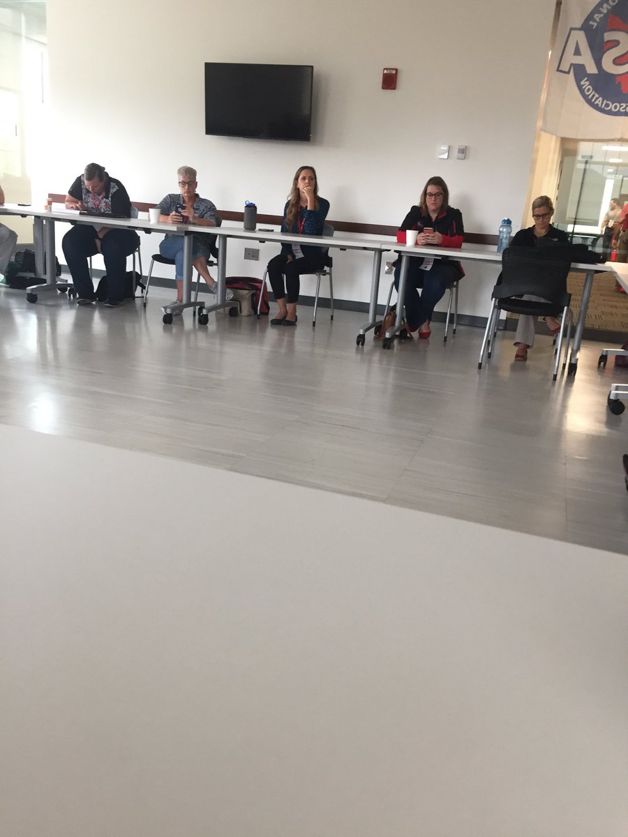 curryld2's tweet photo. #orsa2017 Directors round table. Great discussion topics. https://t.co/91Uqu1kfO0
