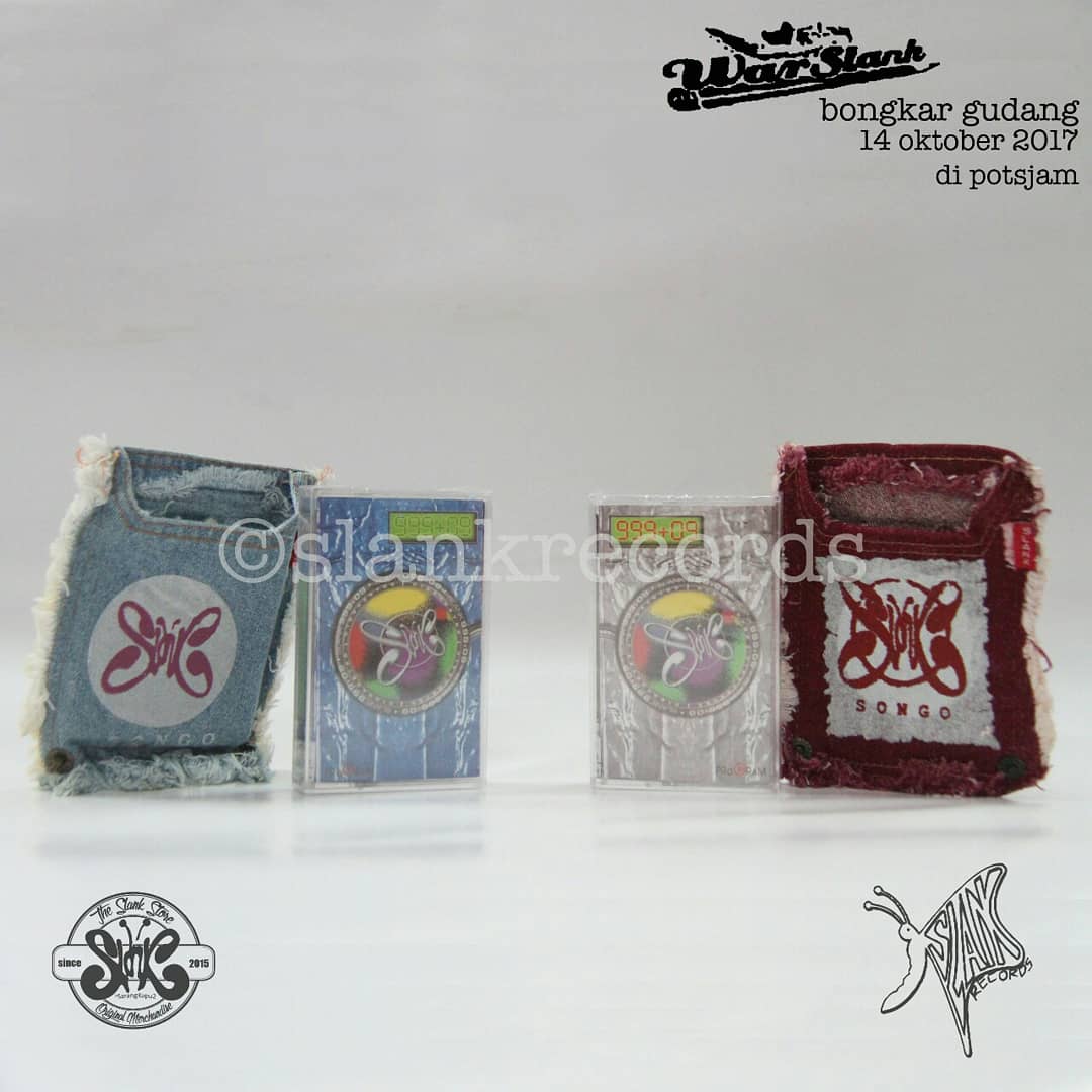 slankdotcom's tweet photo. Lengkapi koleksi kaset #Slank kalian berikut bonusnya! Silahkan melipir ke #PotsJam BESOK siang di #CasseteStoreDay https://t.co/uShRfAUsLB