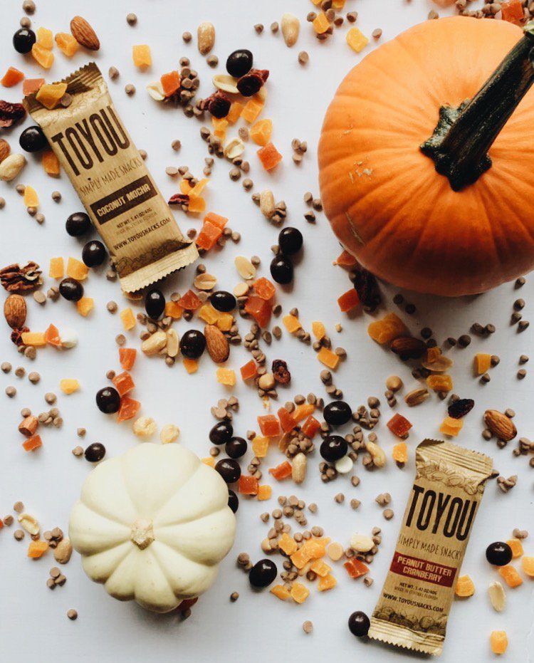 ToYouSnacks's tweet image. Celebrating Friday the 13th with our Fall Feast of Treats Collection!