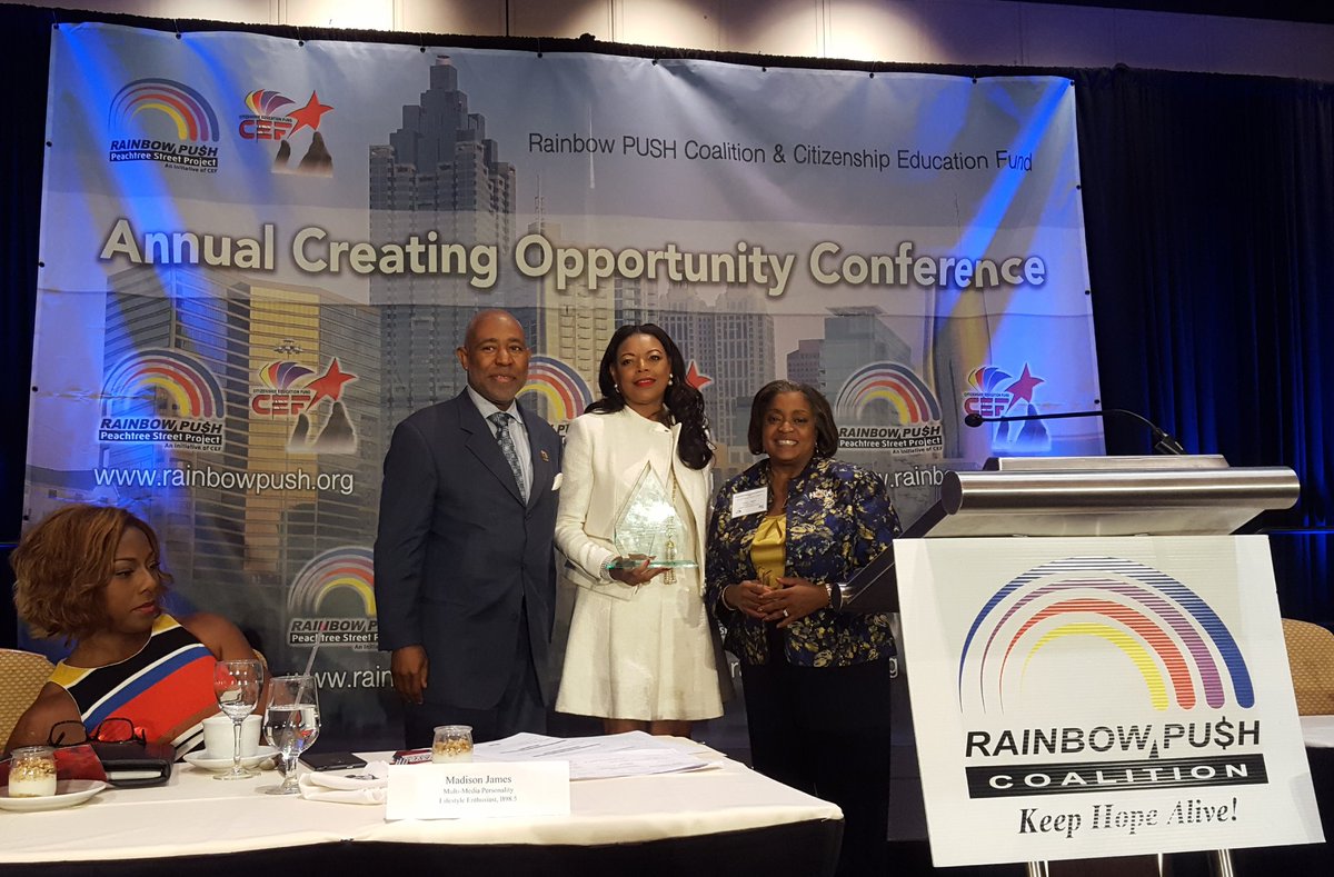 PeachtreePoject's tweet photo. Standard Bearer For Public Stewardship Award. Denise Cleveland Leggett  Region IV Adm for the US Dept of Housing and Urban Dev #RPCCOC2017 https://t.co/OkWfAo0SwR