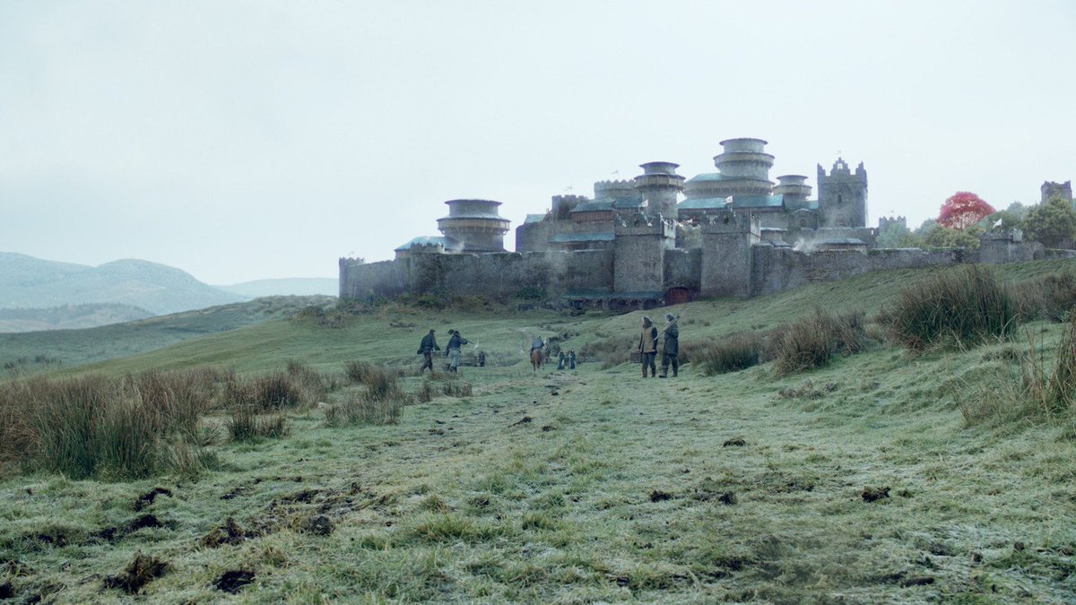 WatchersOTWall's tweet photo. ICYMI: Preparations continue at Winterfell for season 8! https://t.co/QaGJEeqLHO https://t.co/GU3cMHwuEq