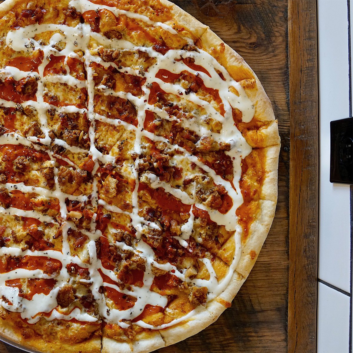 eatatoip's tweet photo. You're feeling hungry, verrrrrrry hungry! 🤡 #eatatoip https://t.co/72Zv0uSOg5