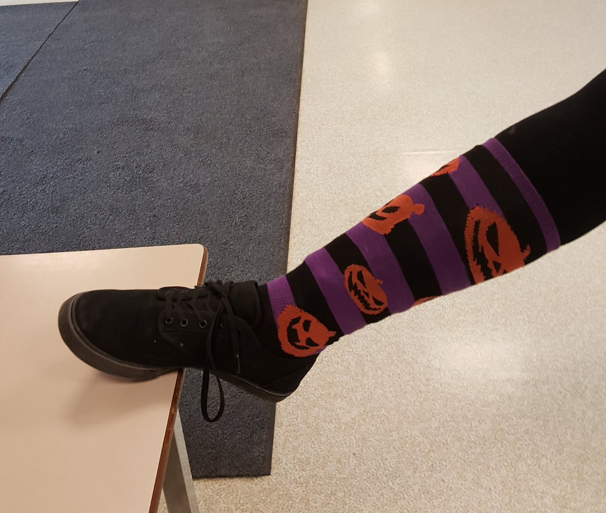 IRH_wildcats's tweet photo. Silly Socks aplenty today! @ICECAPCentre @NLESDCA @ClarkeDeidre https://t.co/Q5gvlY3NO5