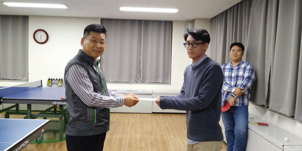 euhee4's tweet image. 2017.10.13(금) #성남시 분당구 가정복지과 직원 체육대회를 개최하였습니다. 탁구로 몸 풀고 맛난 음식으로 뒷풀이까지.. 즐거운 시간이었습니다.