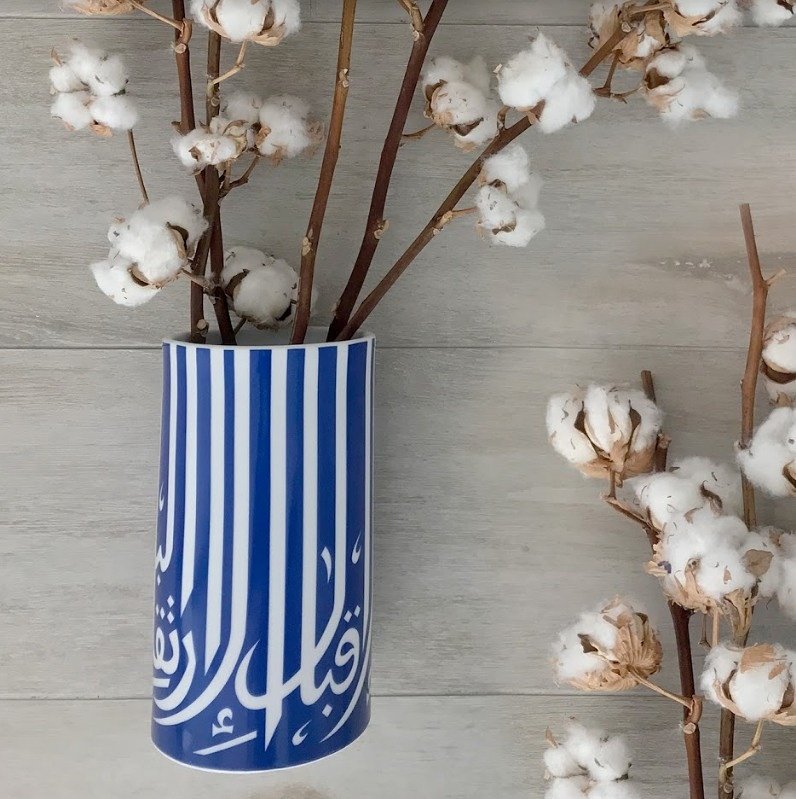 SilsalDH's tweet photo. Porcelain Perfection. Shop our gorgeous vases this sunday online at https://t.co/qFrqqaNVCr.
#vase #vases #elegant #tableware #silsal #ghida https://t.co/0JGOAm34ri