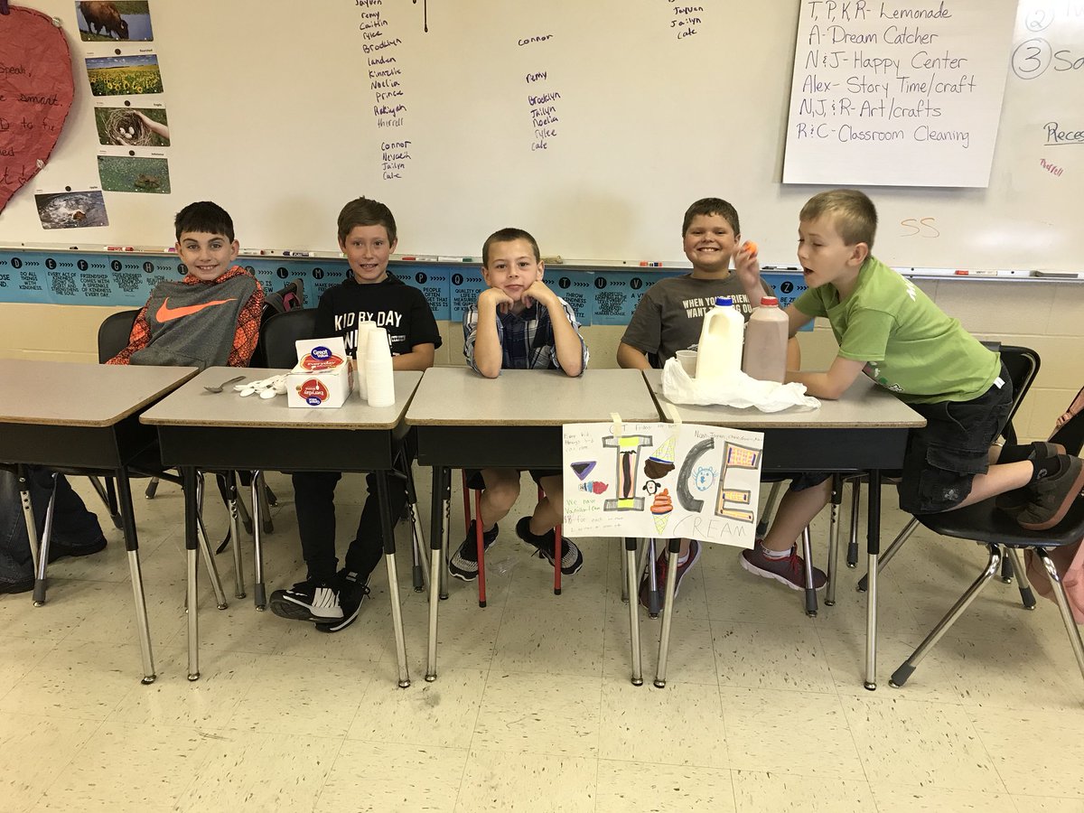 Mrs. Boeh tweet media