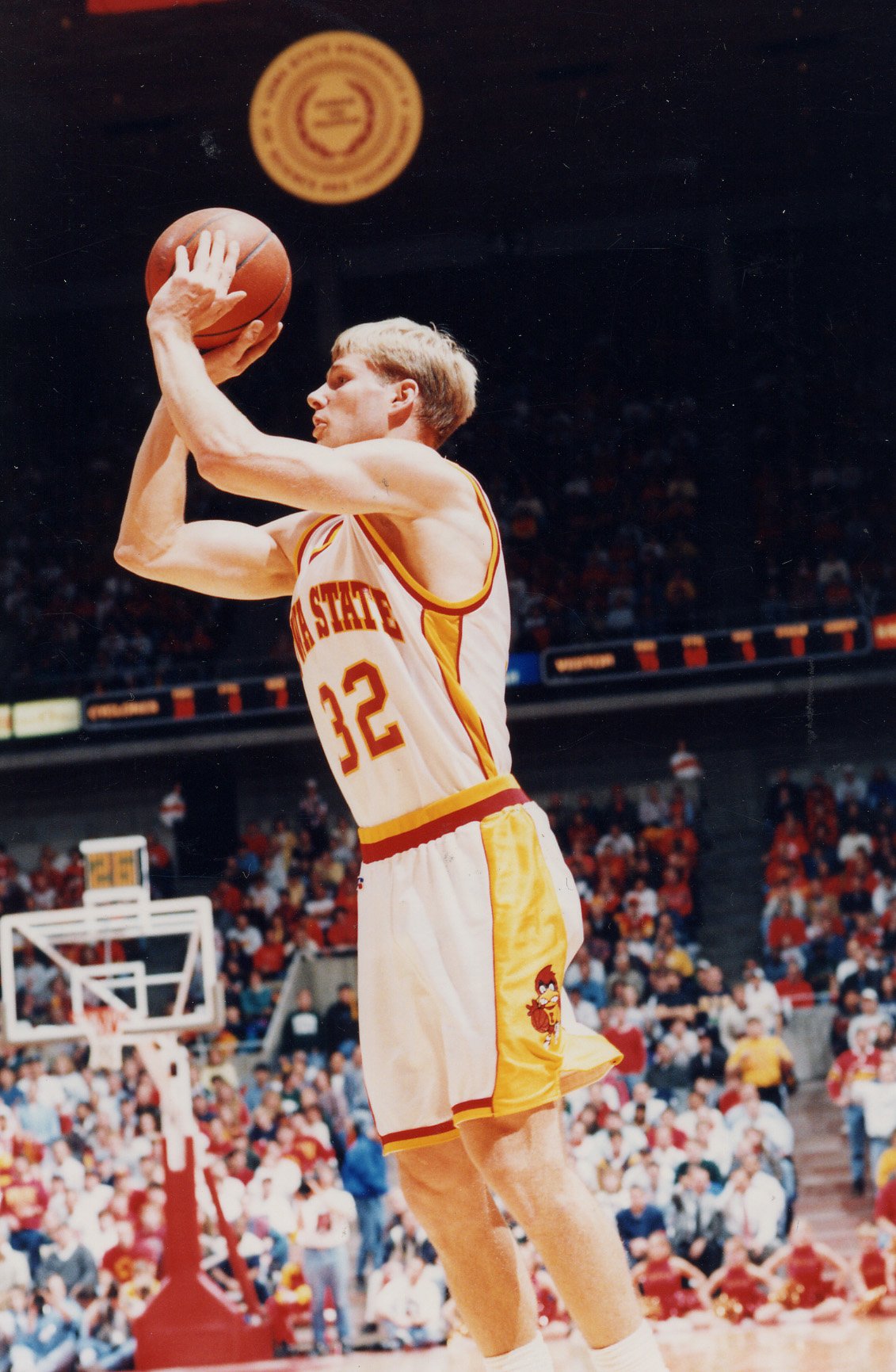 Happy birthday to Fred Hoiberg! 