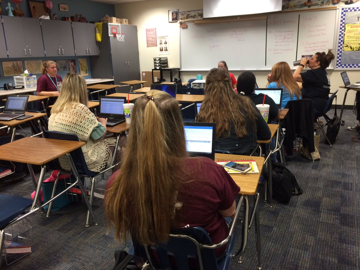 SchindewolfKISD's tweet photo. Loving the unconference! #Stunderwolf https://t.co/WiSv80eIty