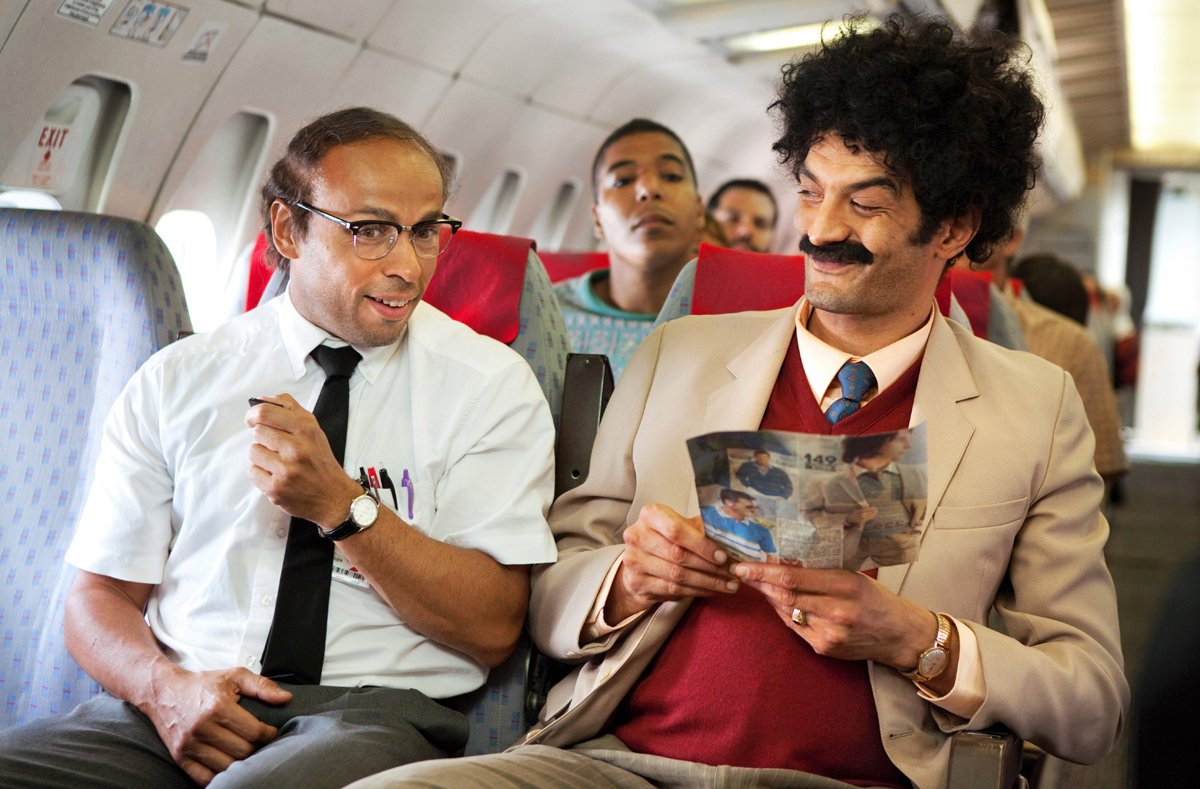 EuropaCorp's tweet photo. #FilmduWeekEnd
Besoin de décompresser ce week-end ? Dans la comédie #HalalPolicedEtat, Eric et Ramzy forment un duo de flics hilarant ! https://t.co/XGhlxjwT4l