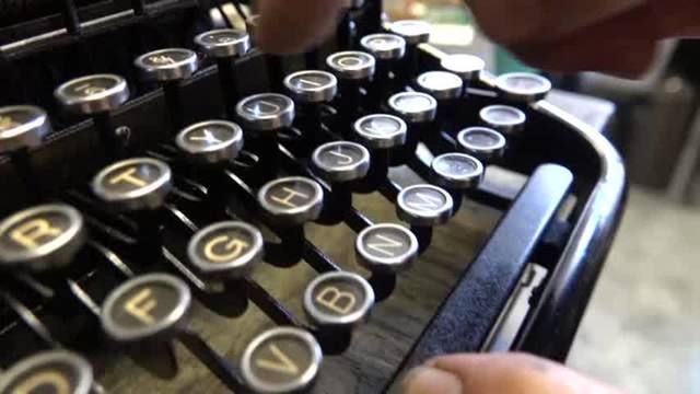 The Resurgence of the Typewriter dlvr.it/PvLDjF https://t.co/COb7Yqn85s