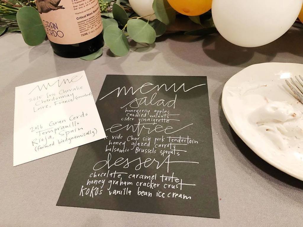 HandClarkgoods's tweet photo. The sweetest dinner with the sweetest ladies. @thejanuarymoon @goldenrootsnashville, thank you for a wonderful eve… https://t.co/K2Ozx19ULD https://t.co/APsw6BV5Ls