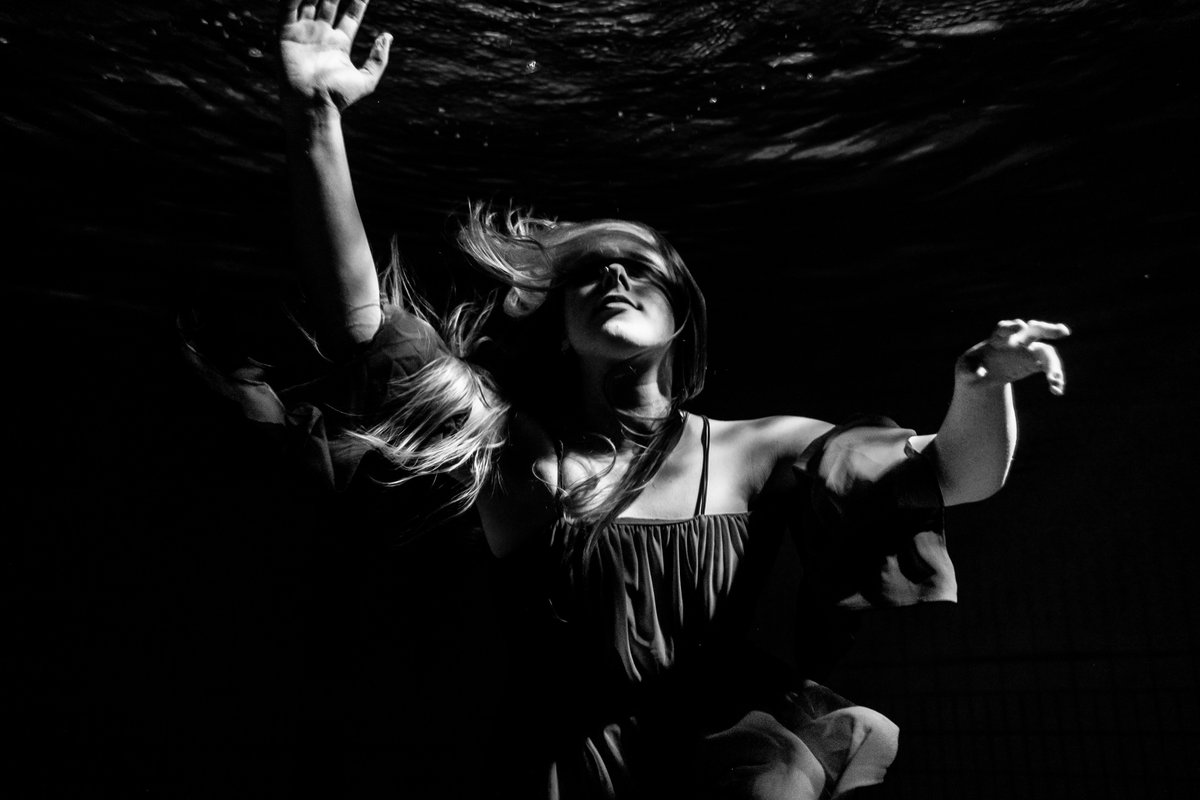 rebekahfitch's tweet photo. We got some insanely cool underwater shots last night - this is gonna be one kick ass music video... 
Man, I can't wait till it's finished. https://t.co/BIZxehBnnY