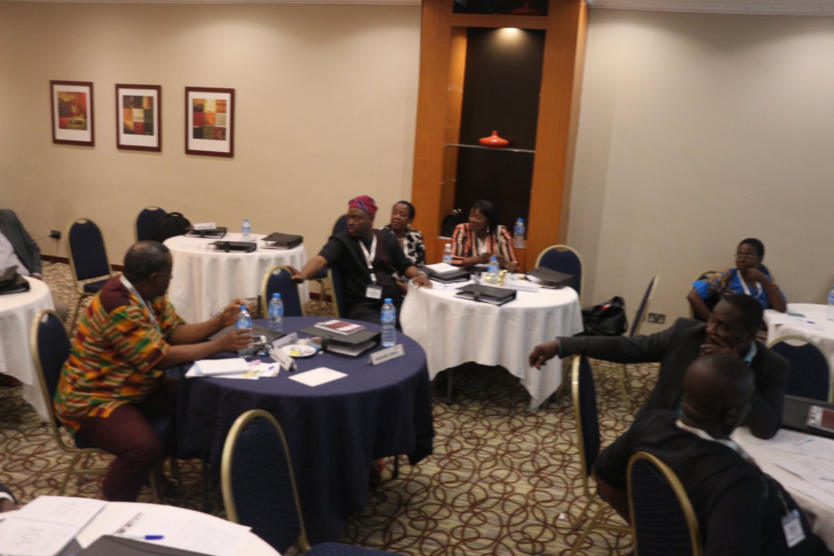 EpiAFRIC's tweet photo. Breakout sessions - Case Study - "Should hospitals care about prevention?" by Dr Sola Aruna #HELP2017 #PopulationHealthModule @HlaInfo https://t.co/kbgoMKyqKf