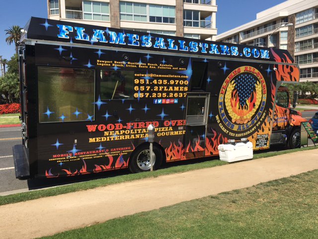 Graduation Ceremony or #students sports #events? Call us to have awesome #pizzas at your place. #foodie #OCFoodie #schoolevents #sportevents