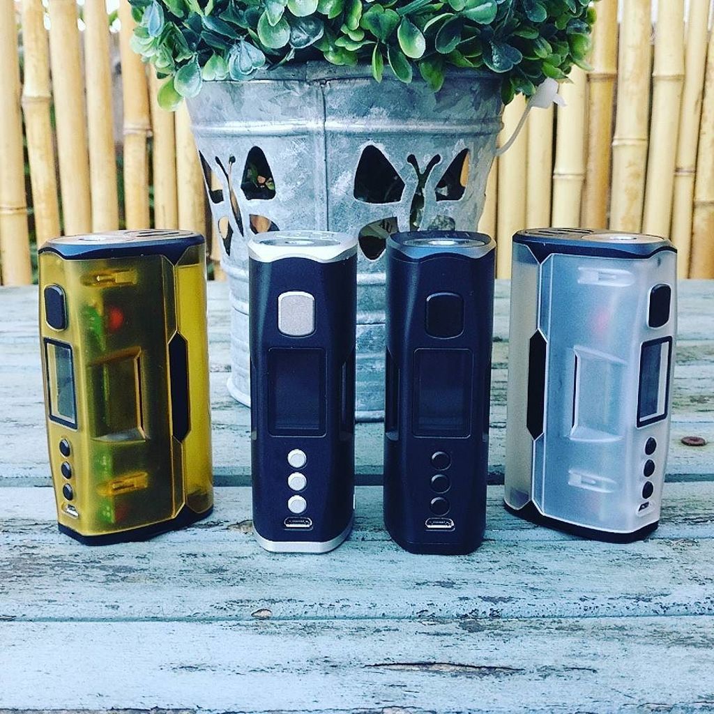 ToddsReviews's tweet photo. The family is complete at last 😍
#vapedroid https://t.co/eke0awIo2S https://t.co/Bq3JdElyHn