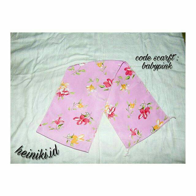 Saya menjual Scarft / syal... seharga Rp10.000. Dapatkan produk ini hanya di Shopee! shopee.co.id/heiniki.id/573… #ShopeeID