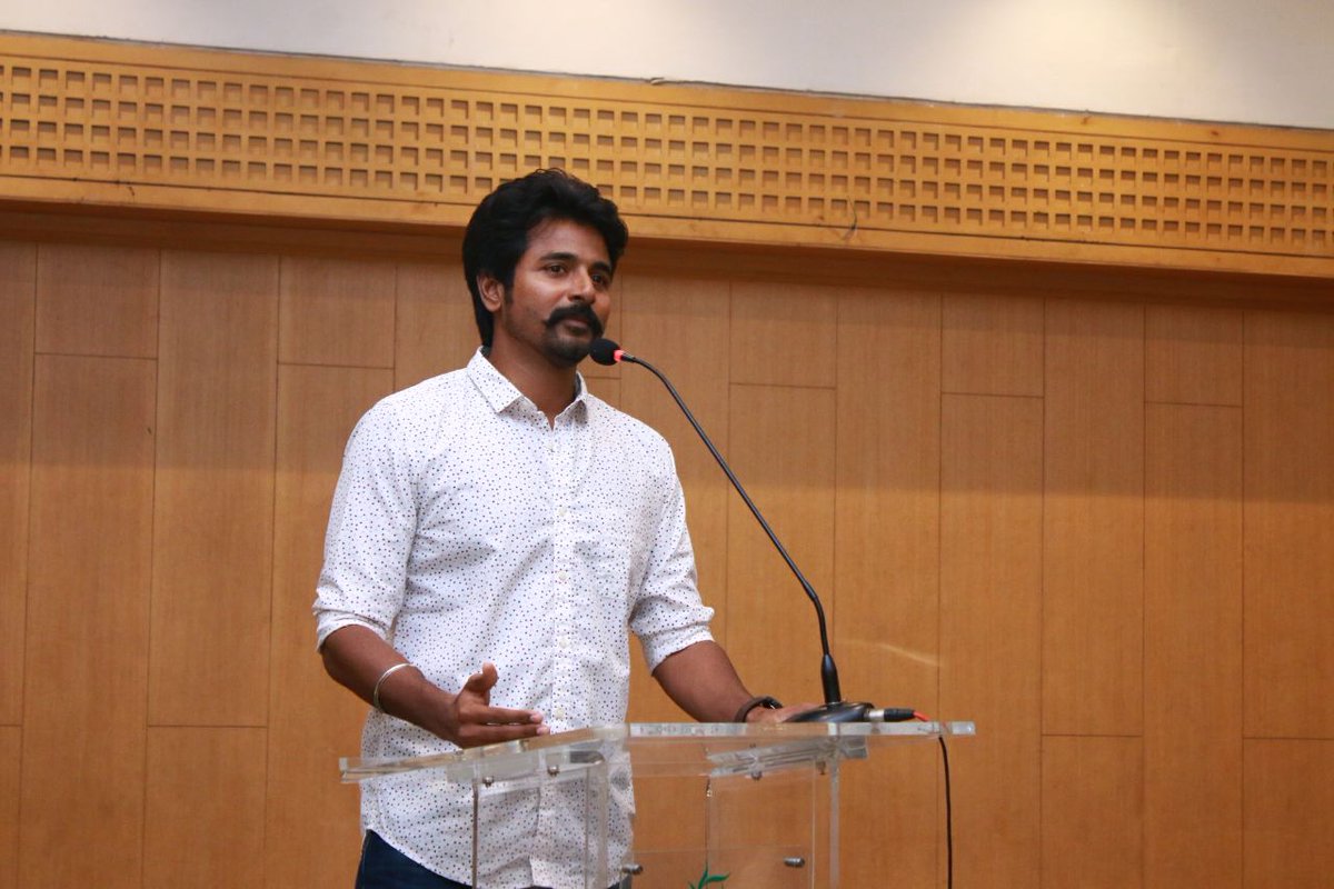 galattadotcom's tweet photo. #Velaikkaran #Sivakarthikeyan hosts a friendly meet with the press! @Siva_Kartikeyan https://t.co/nUnZ350a6W
