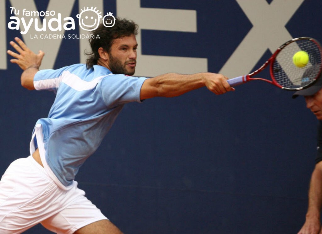 Partido de #tenis con <a href="/ChuchoAcasuso/">Jose Acasuso</a> 
goo.gl/R8reou

#racket #game #matchpoint #tennis #Atp #dobles #partido #sports #deportes