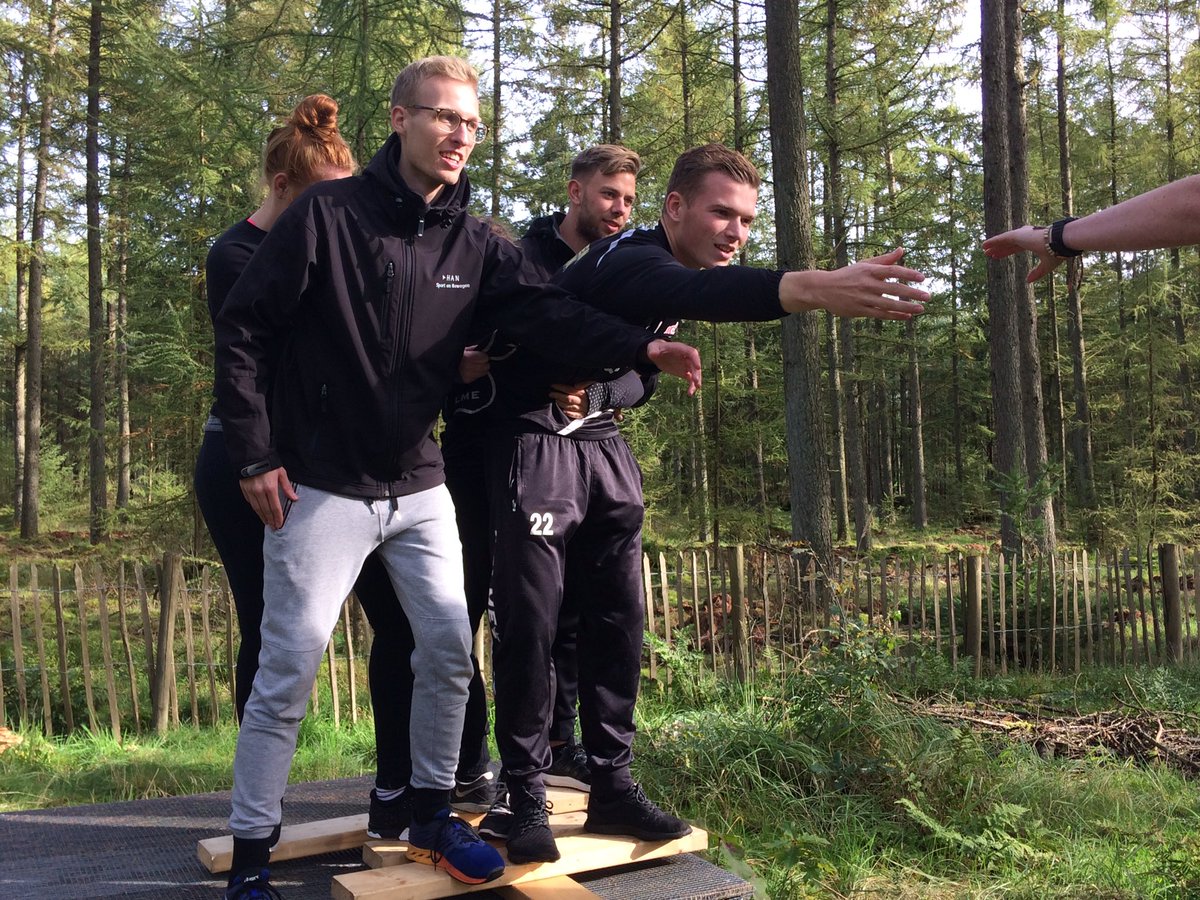 DeelenWilfried's tweet photo. Met studenten @HANSportBewegen leerzaam bivak gehad: ervaren, ontdekken en leren. Heerlijk @beterinhetgroen @teamfocusNL @Buitendoor https://t.co/irJlxOsq9u