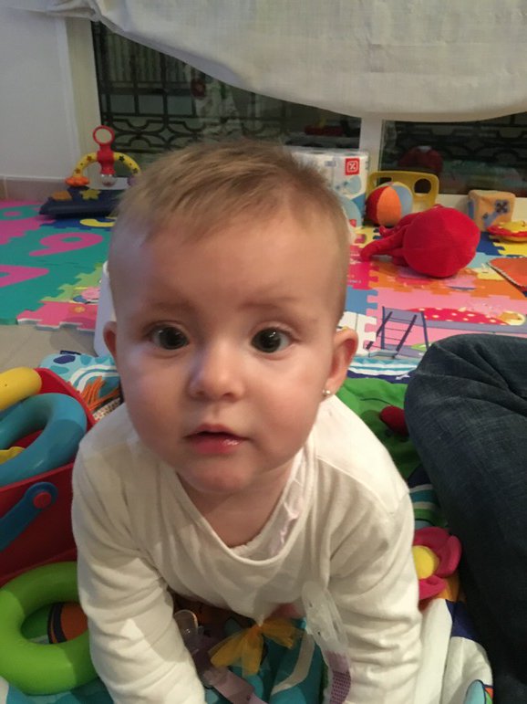 Jijijihu. Vczkçztgghhcgnhnwvvhjjjjhxc