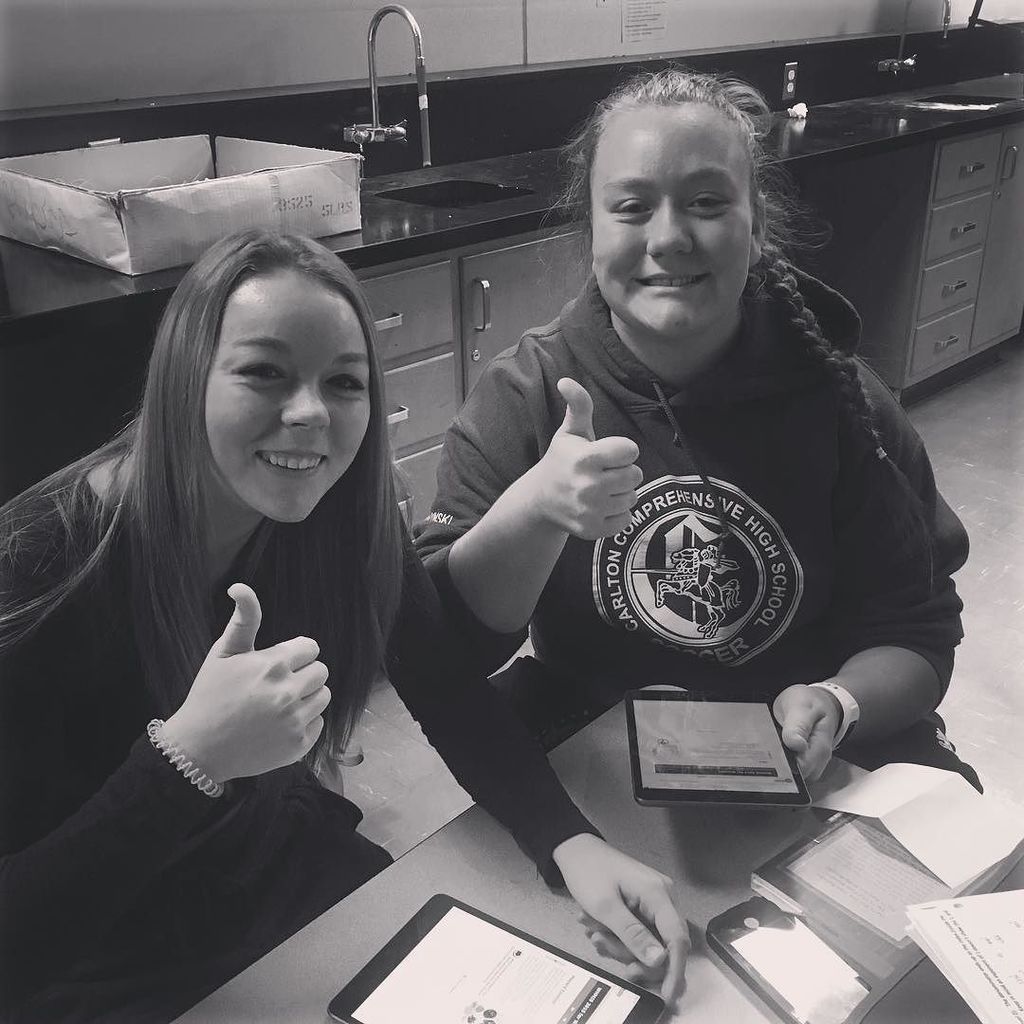 PACarlton's tweet image. Getting WHMIS Certified! #saderscience #safetyfirst #science10 ift.tt/2ymKyq7