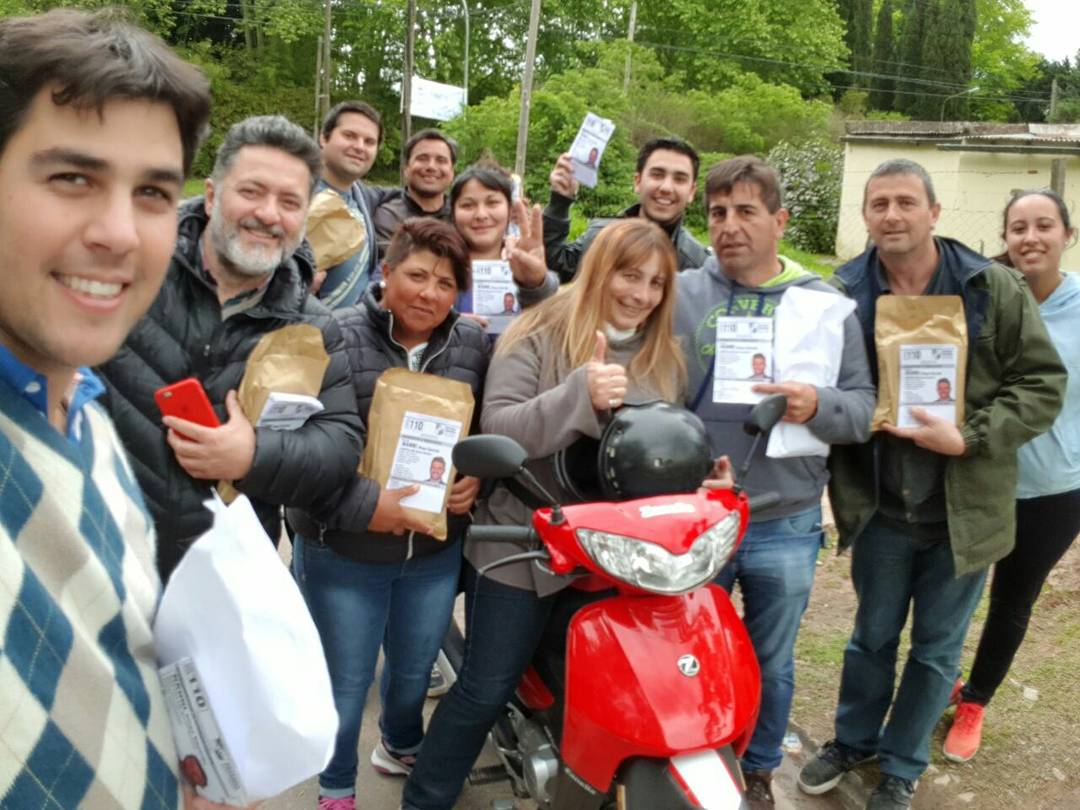 defensa_comunal's tweet photo. Hoy salimos a recorrer el Barrio Raver (El Bajo). Este 22 de octubre #LaOpciónEsSimple #Lista110 #DefensaComunal #CortáBoleta https://t.co/x5qufTetjd