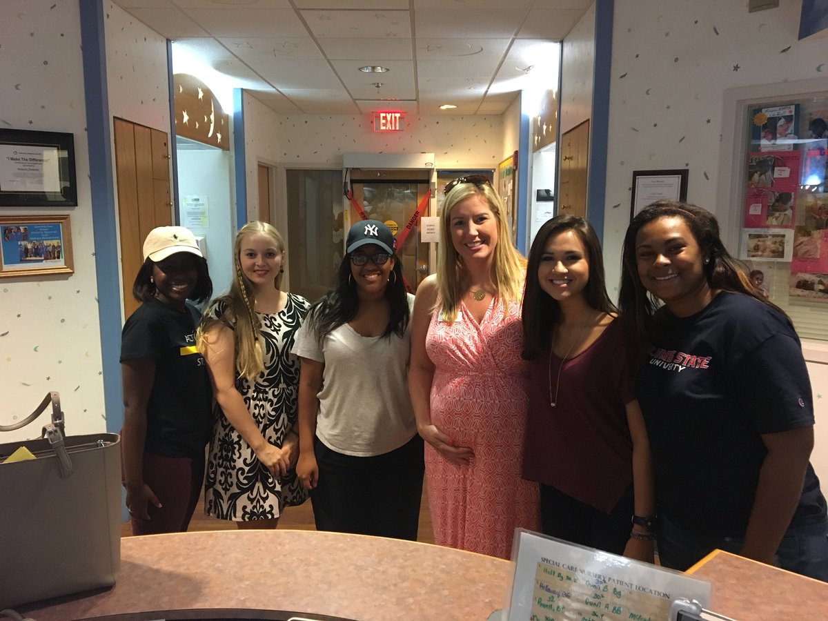 CSUCougarthon's tweet photo. Training Day!!! 🎉❤️ Big Welcome to all of our new Committee members!!! Can’t wait to #MakeMiracles with you guys!!!😁 #Cougarthon #FTK #CMNH https://t.co/j4ziuPX7sU