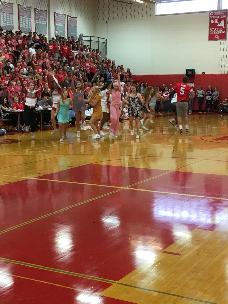 Seniors rocking it at today’s Lip Synch, a fabulous CA tradition. Happy Homecoming!