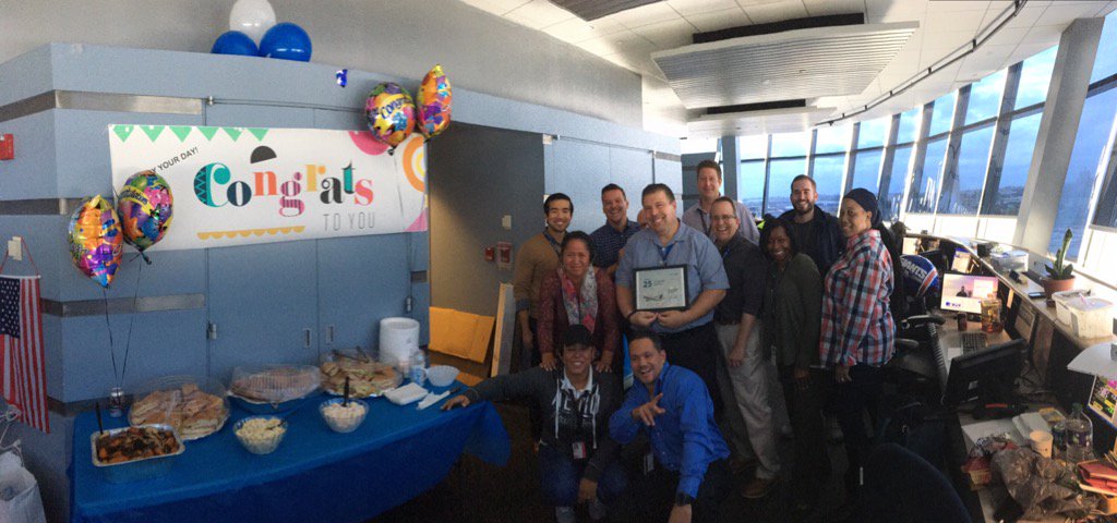 tmorv13's tweet photo. Congrats Steve on your 25 years!! Keep up the Great Work!!
#waytogosteve https://t.co/FqG1tOTM5Q