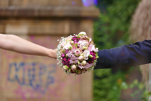 AlexandreCosm's tweet photo. 30 ramos de novia para un día muy especial 💐
https://t.co/99KWVzFs5d https://t.co/mYfgFm1WYB