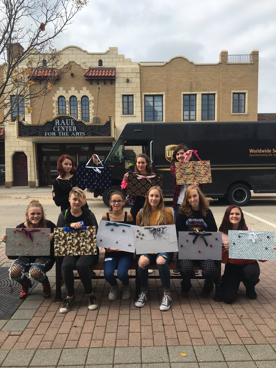 mrs_eschman's tweet photo. Fashion at #materialgirl in Crystal Lake - creating material magnet boards #studio118 @PrairieRidgeHS @SKochPR #prexperience @PrairieRidgeHS https://t.co/Vxdyq2ECmc