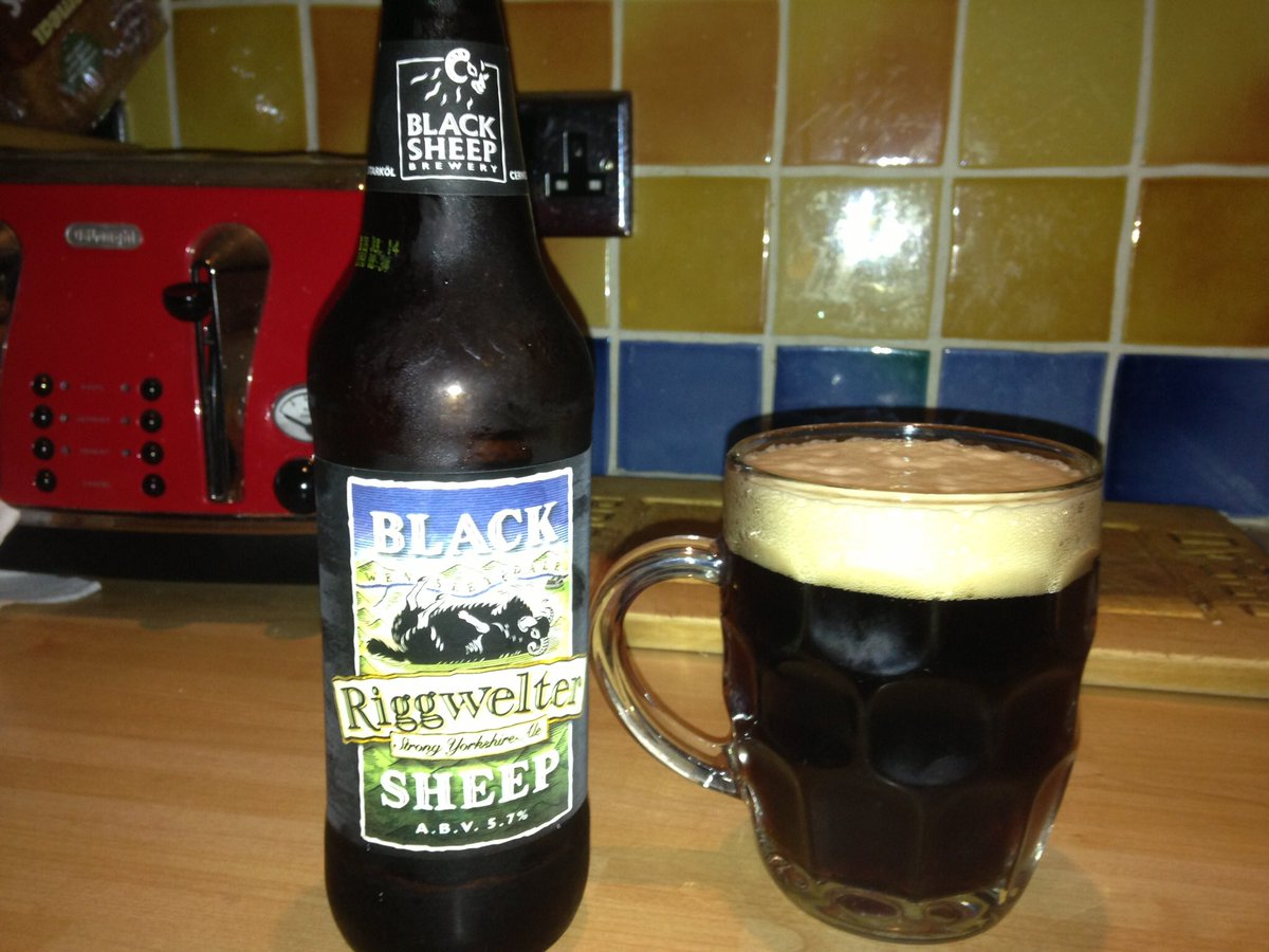 MikePannett's tweet photo. That's it from me #BeerOclockTime - Police & Team 999 if working stay safe, switched on & look after each other! If not - cheers all ๐บ๐ฅ๐๐ฌ๐ง๐๐ป https://t.co/dDQW9cQuFS