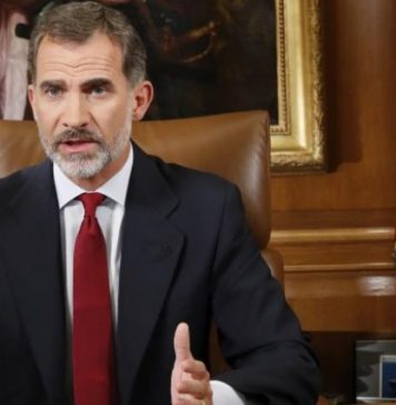 eggspander1_9's tweet photo. Audiencias: buenos resultados de Felipe VI en ‘Gran Hermano Revolution’ https://t.co/yJ18tG5WE7... #FirstDates456 https://t.co/AT7J14gWLF