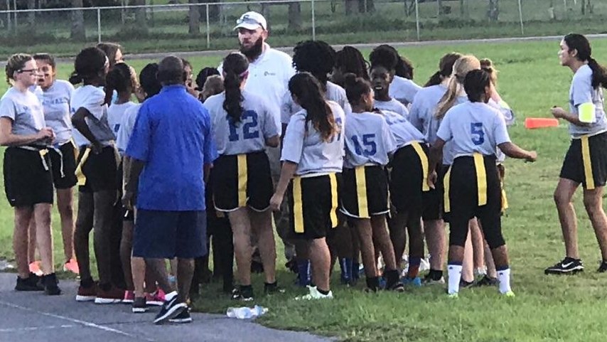 Mr_Gernertt's tweet photo. Marshall beats Turkey Creek
54-7. #DragonPride

@HCPSMarshallMS https://t.co/zh3Ab9FxzS