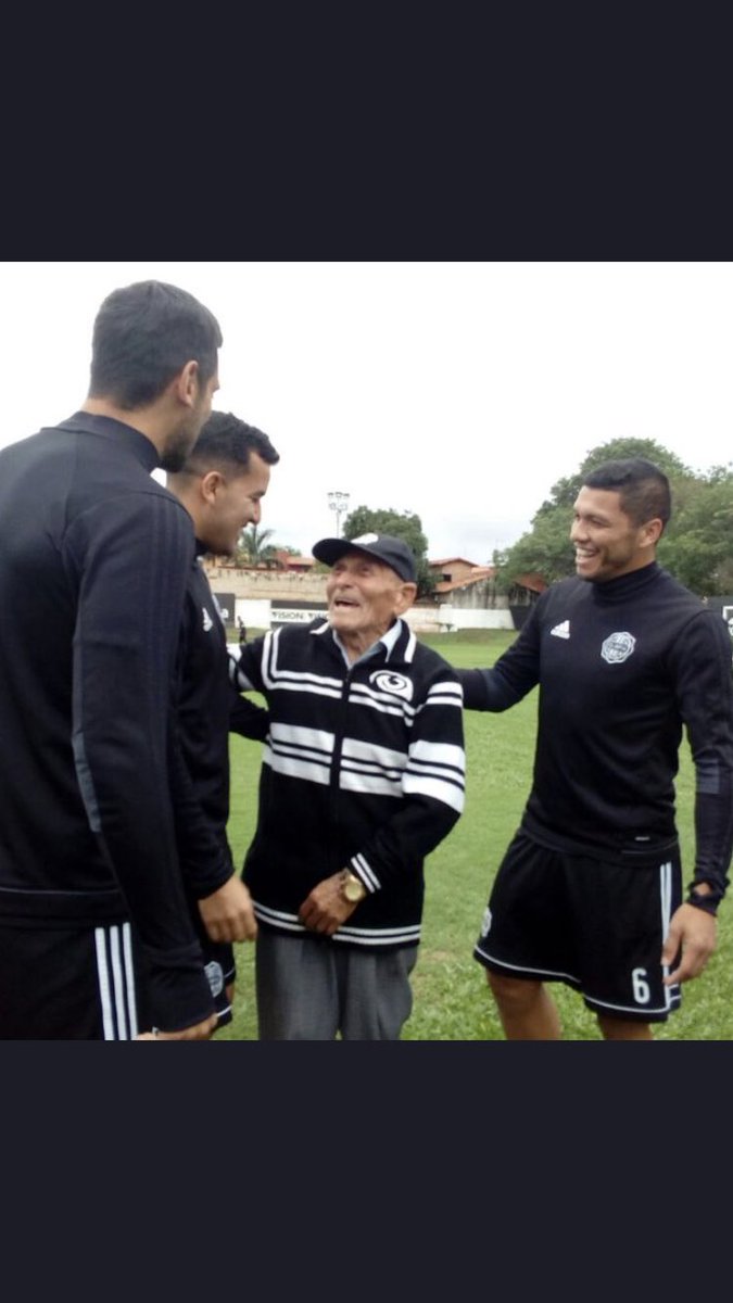 regis_marques_'s tweet photo. Cuando perdi mi padre percebi q el mundo no valora a las personas mayores,y por suerte yo pude ayudar un señor de 95 años.

Hago por mi PAPA https://t.co/kcBXbI80vr